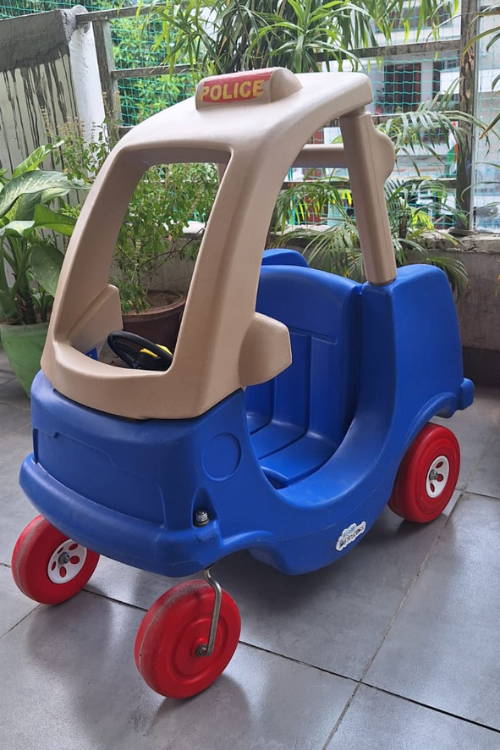 Police Coupe Car