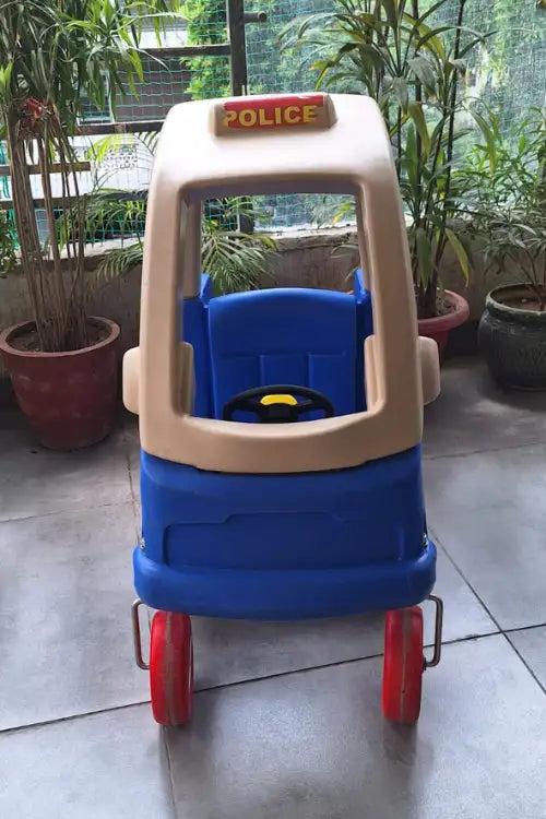 Police Coupe Car