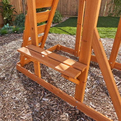 Meadowside Treehouse