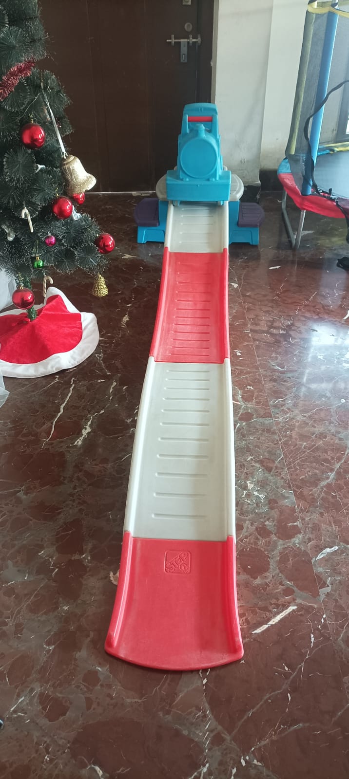 Thomas The Train Up and Down Roller Coaster