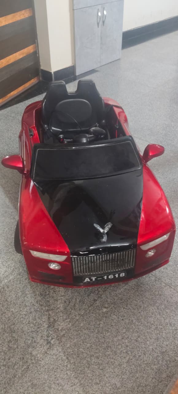 Battery Operated Rolls Royce car