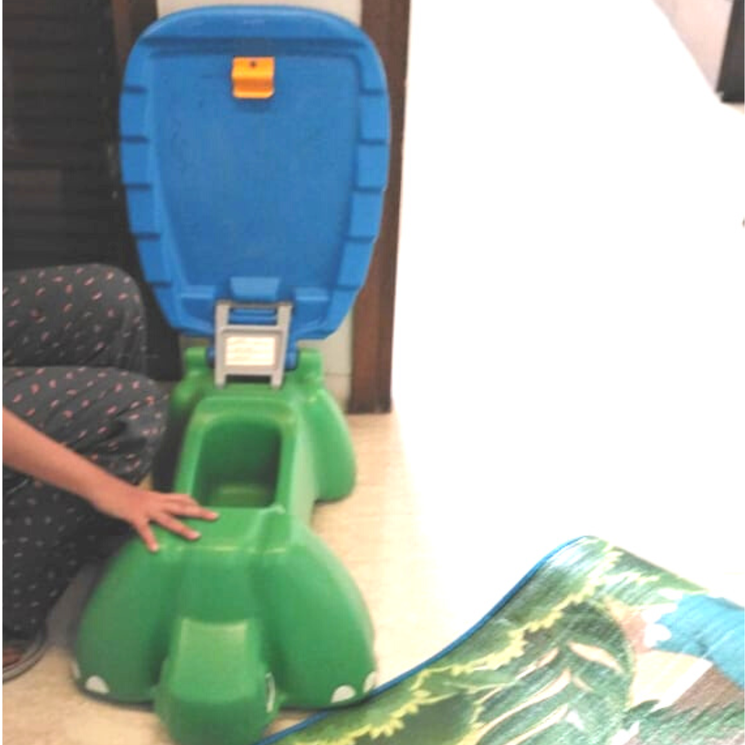 Sit N Doodle Turtle Desk